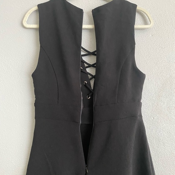 Urban Outfitters Romper Size 4 Lace Up Sleeveless Romper Black Silence + Noise - Picture 7 of 8